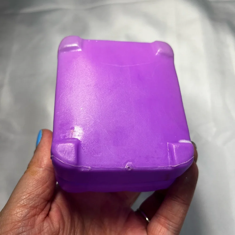 Vintage 1993 Barbie‎ Dream House Purple Plastic Chair Furniture Mattel